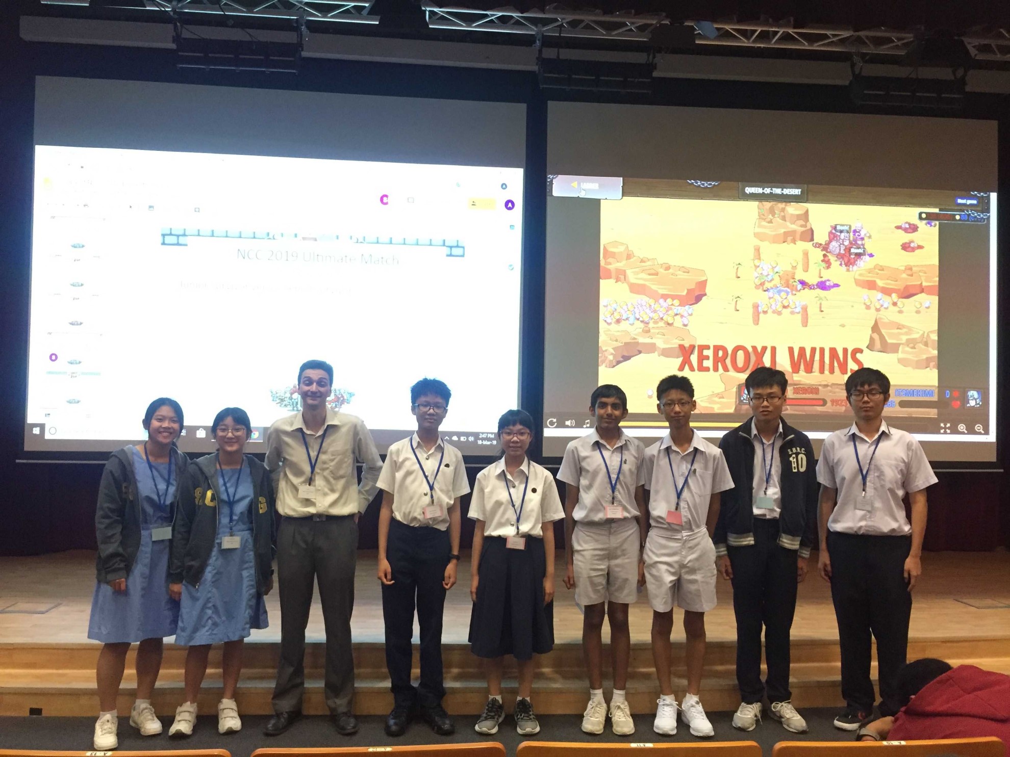 From left: Singapore Chinese Girls' School (Senior Category Champion), Kevin from ALSET, Dunman High School (Junior Category Champion), St. Joseph's Institution (Junior Category Runner-up) & Jurong Pioneer Junior College (Senior Category Runner-up)