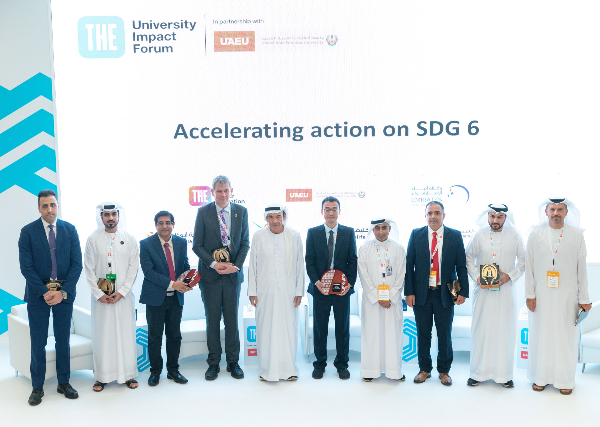 From left to right: (1st) Assoc. Prof. Hatem Abushammala, Abu Dhabi University; (3rd) Assoc. Prof. Sanjay Swarup, Director, NERI; (4th) Mr. Duncan Ross, Chief Data Officer, THE; (5th) HE Zaki Nusseibeh, Chancellor of UAEU; (6th)Prof. Peng Wang, Sun Yat-Sen University; (7th)Prof. Ahmed Murad, Associate Provost of Research, UAEU; (10th) Arif Al Hammadi, Executive Vice President, Khalifa University