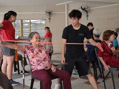 Contemporary Dance Workshop with Elderly
