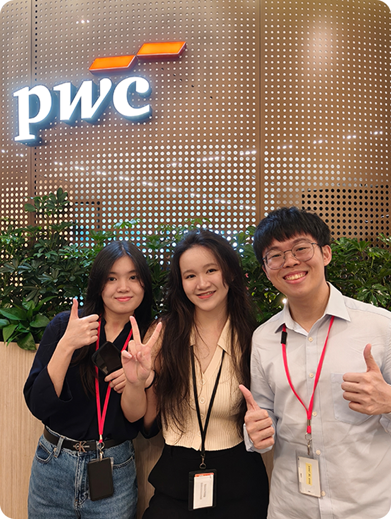 Yong Jie with PwC interns