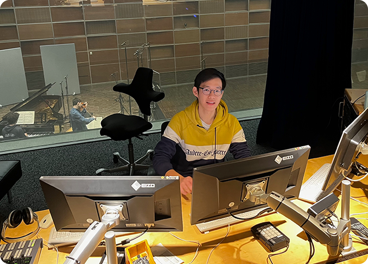 Michael is hard at work as a tape operator in a CD recording session at the Bavarian Radio