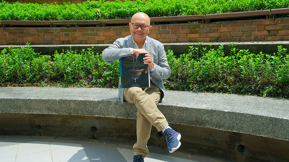 Book on history and culture of Malay gastronomy wins NUS Singapore History Prize