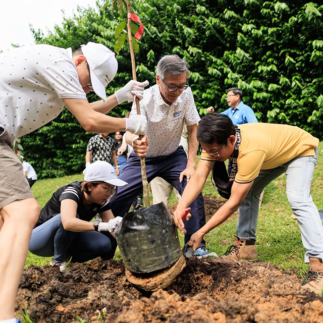 Plant-It-Forward Challenge