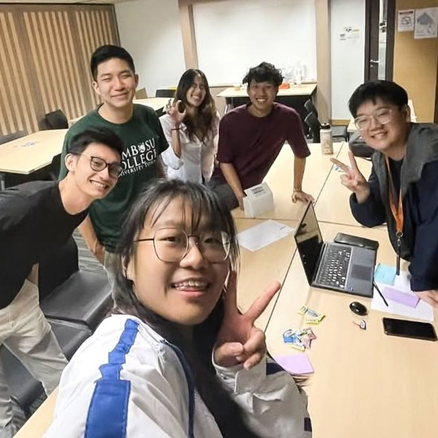 FOS student, Agnes Kua