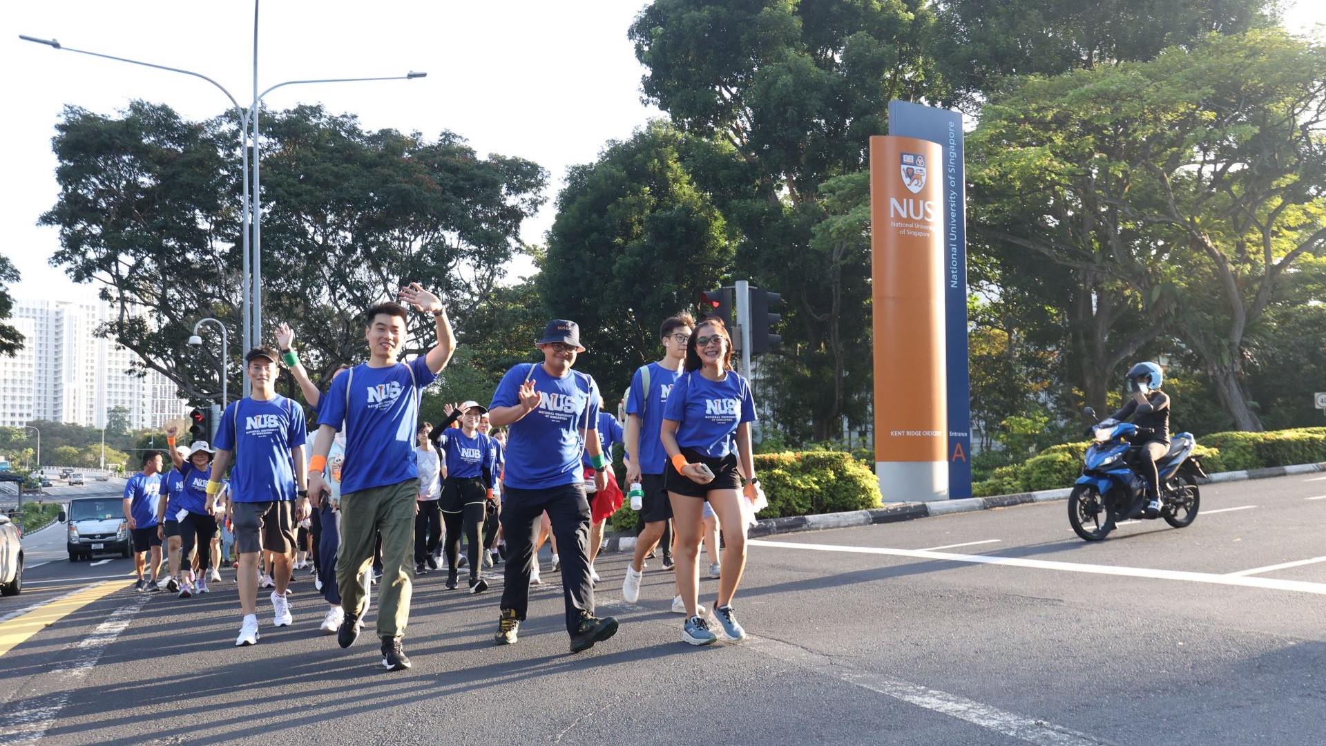 charity-walk-university-entrance