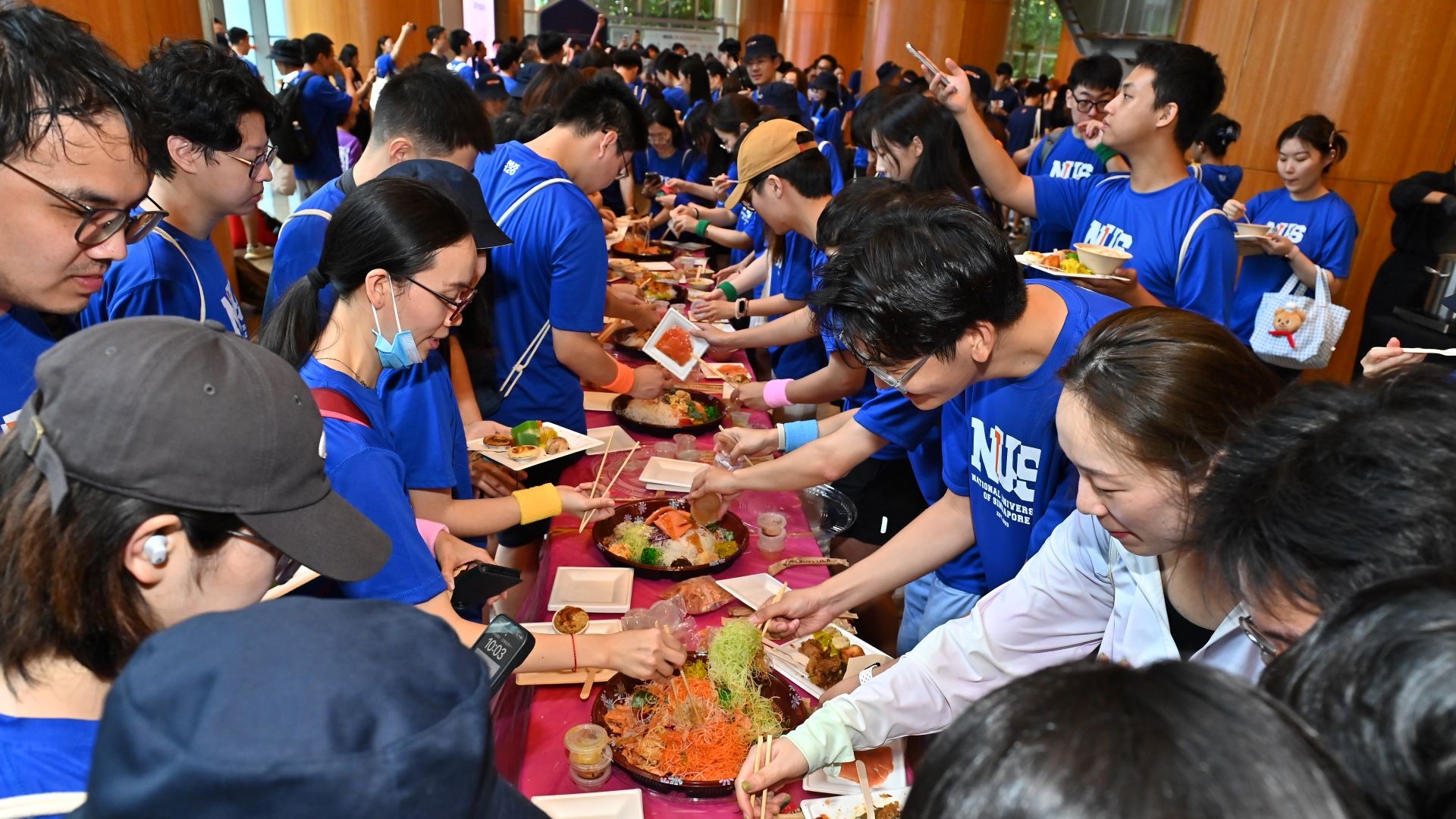 yusheng-toss