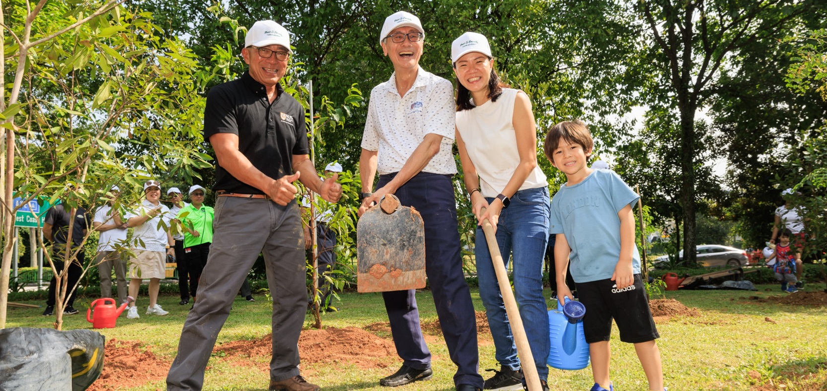 Plant-It-Forward Day in NUS: Philanthropy and Sustainability in Action