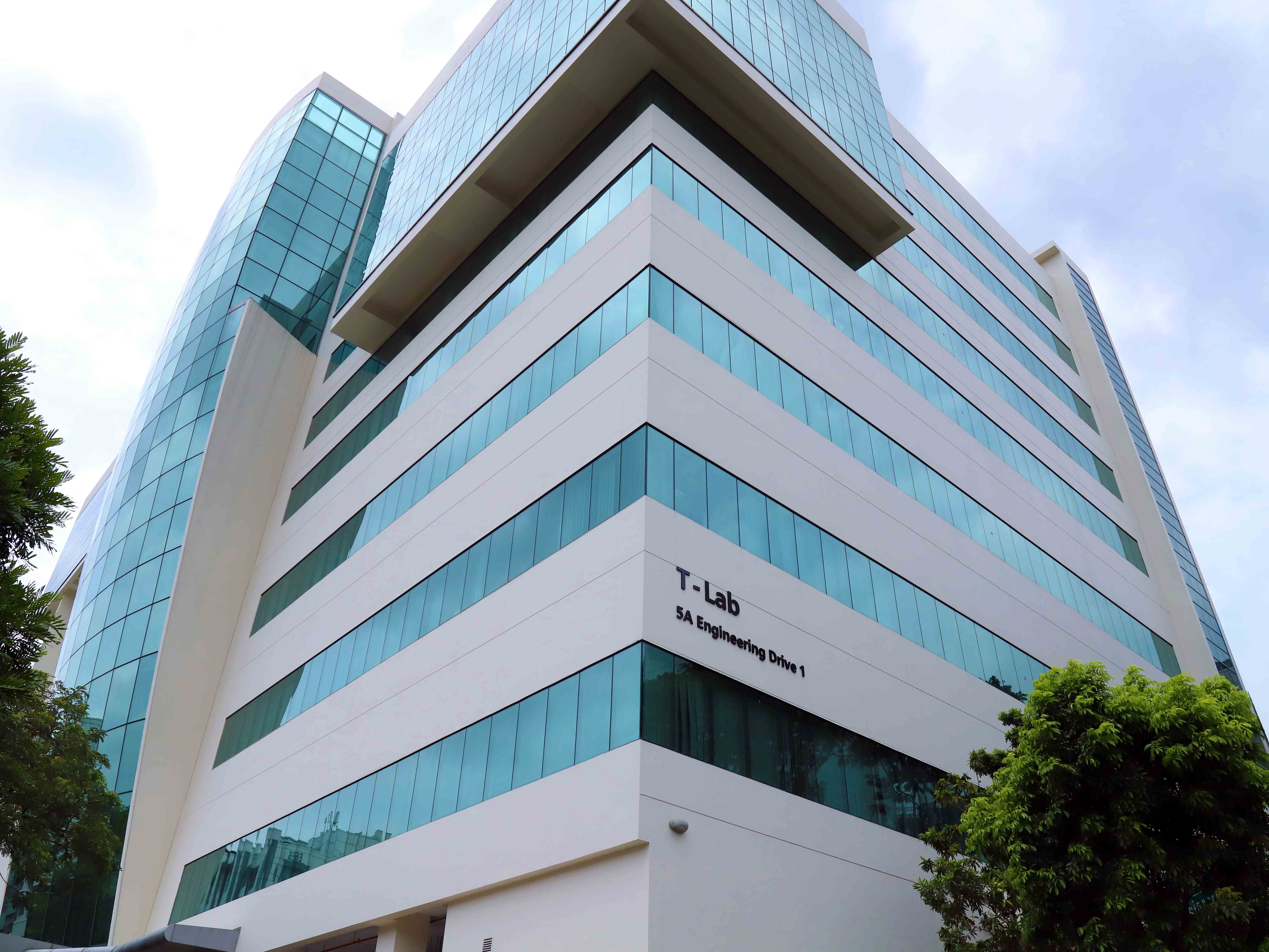 tlabs-4x3